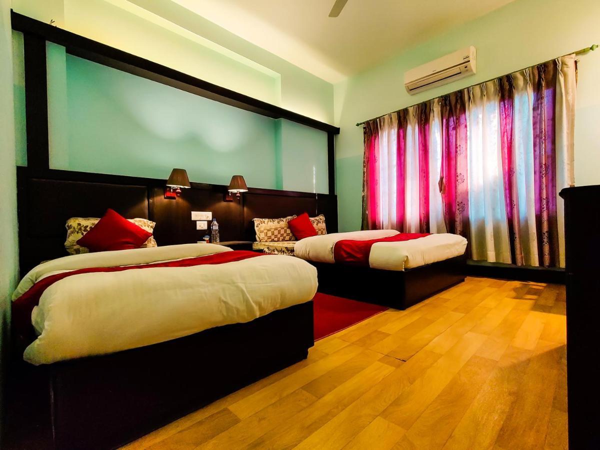 Hotel Ananda Inn Rummindei Kültér fotó