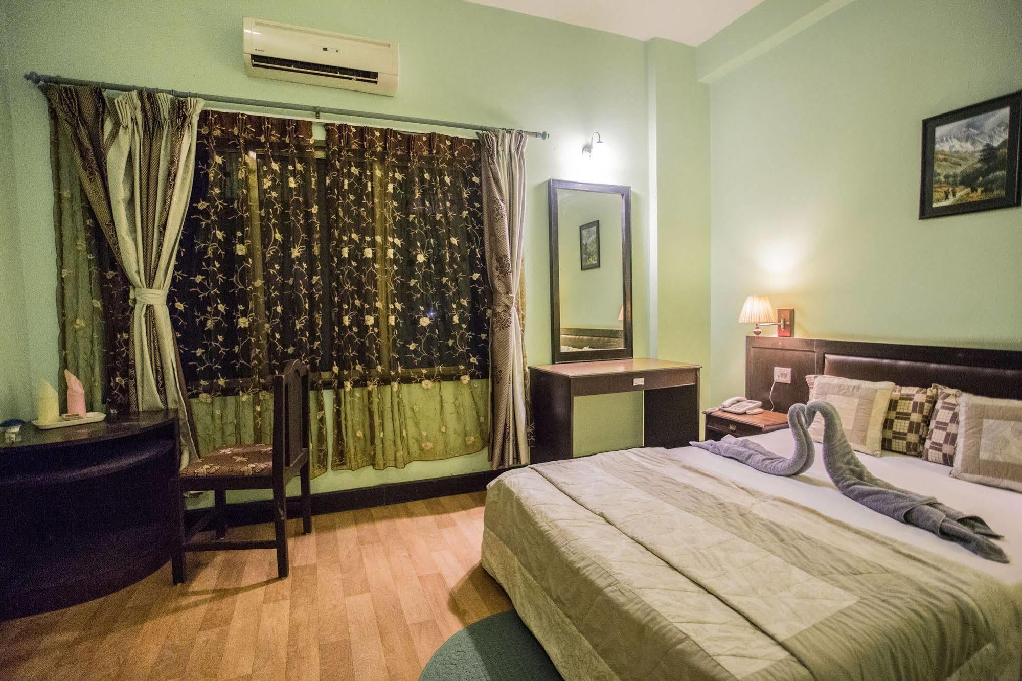 Hotel Ananda Inn Rummindei Kültér fotó